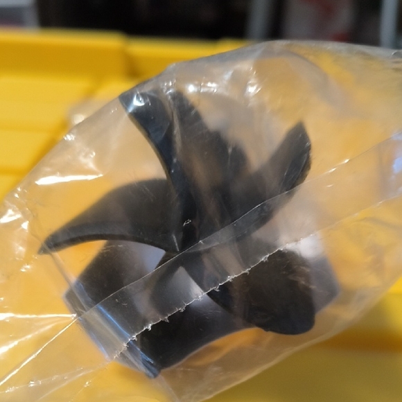 Pampered Chef Black Mix N Chop - Picture 6 of 7